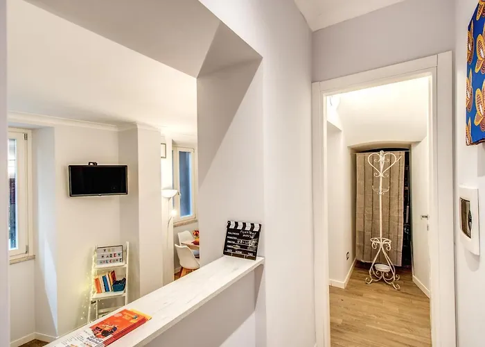 Apartament Novembre 152 *